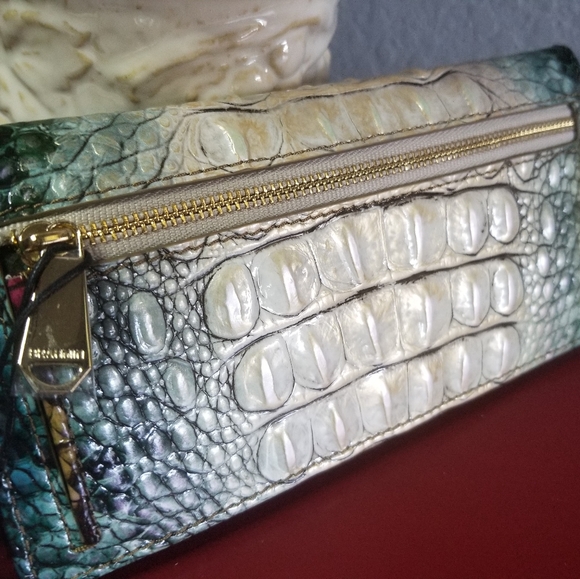 Brahmin Komodo Melbourne Ady Wallet NWT - Picture 4 of 13